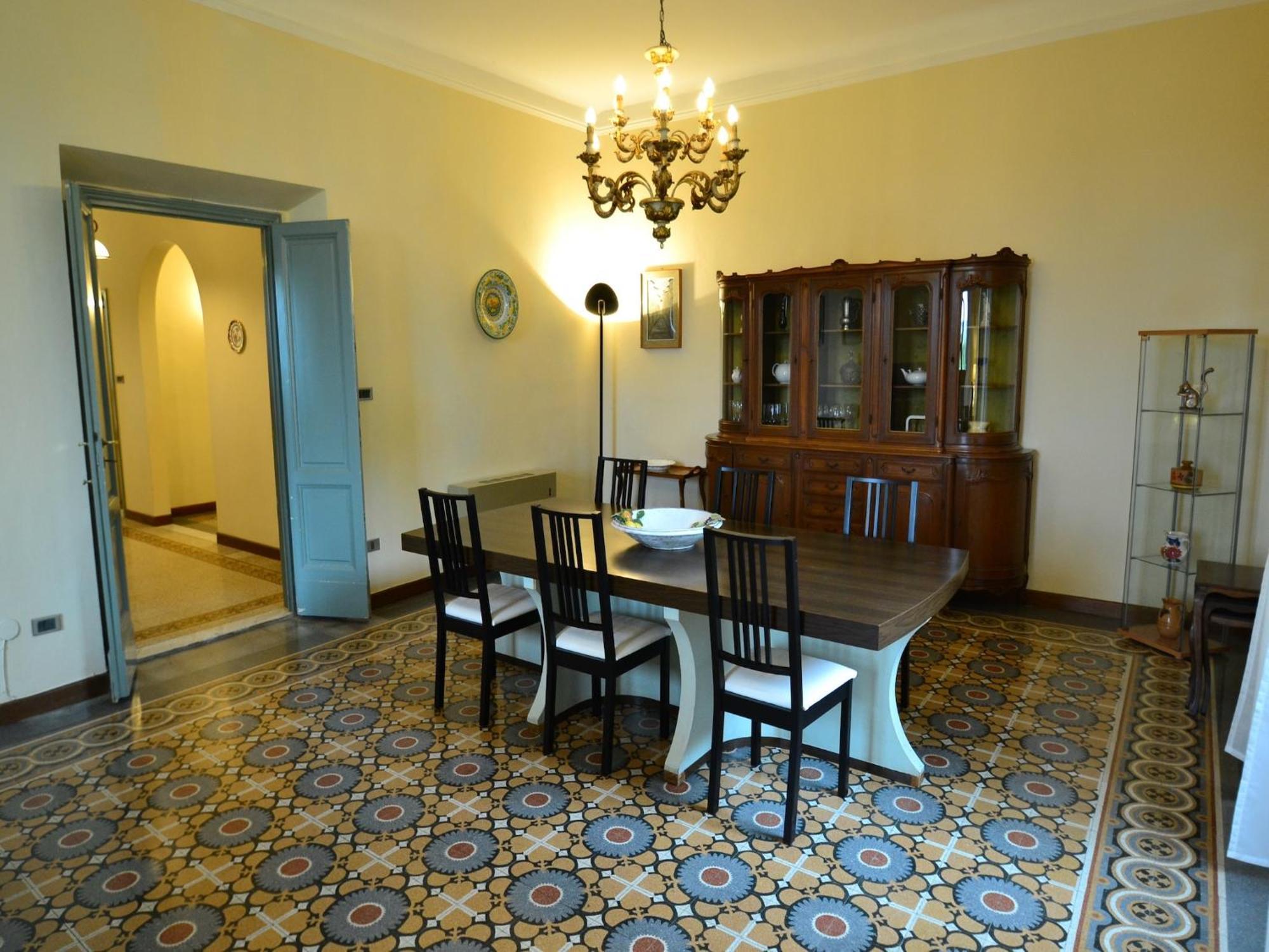 Lovely Holiday Home In Montefiridolfi With Hill View Екстер'єр фото