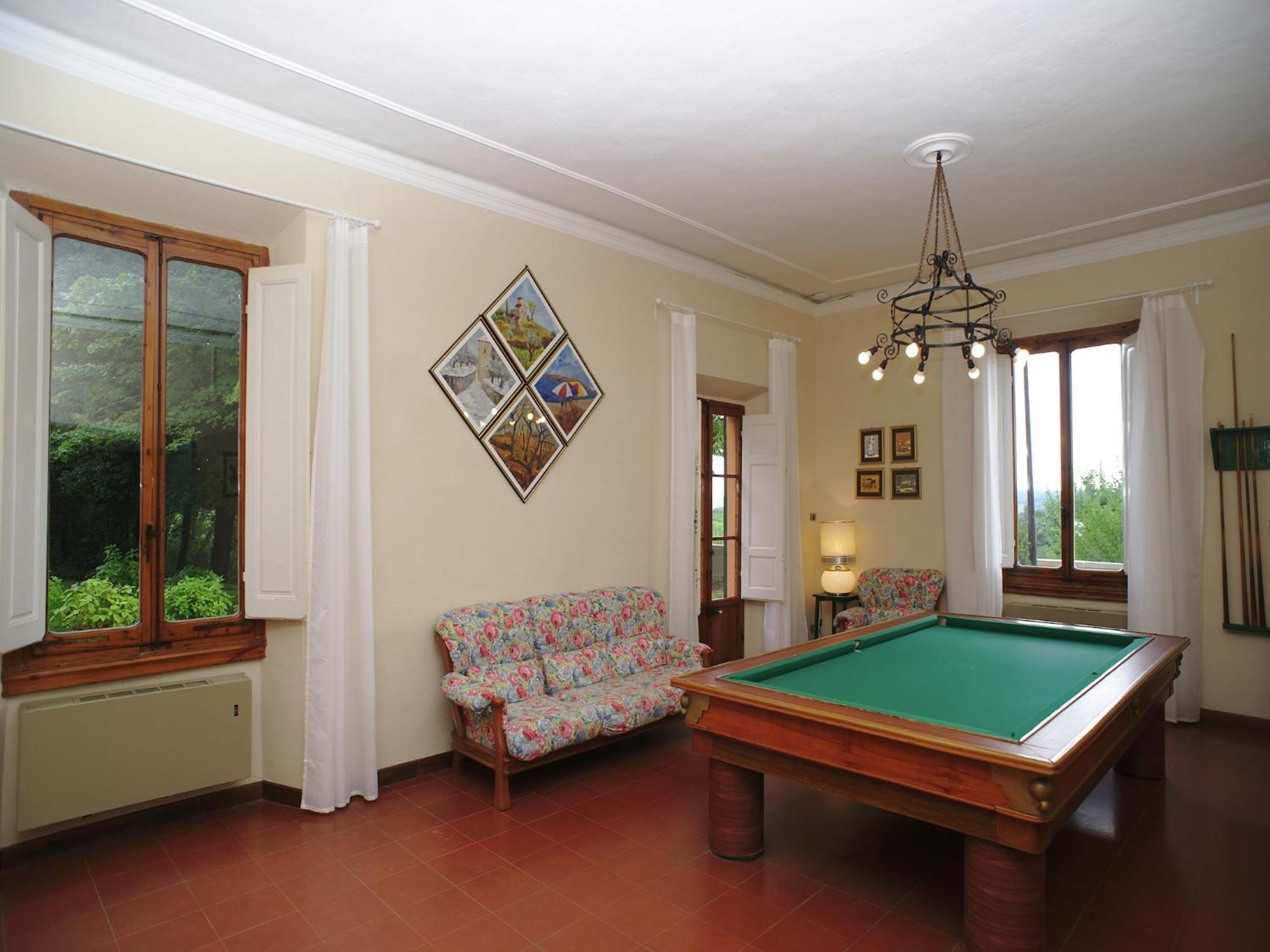 Lovely Holiday Home In Montefiridolfi With Hill View Екстер'єр фото