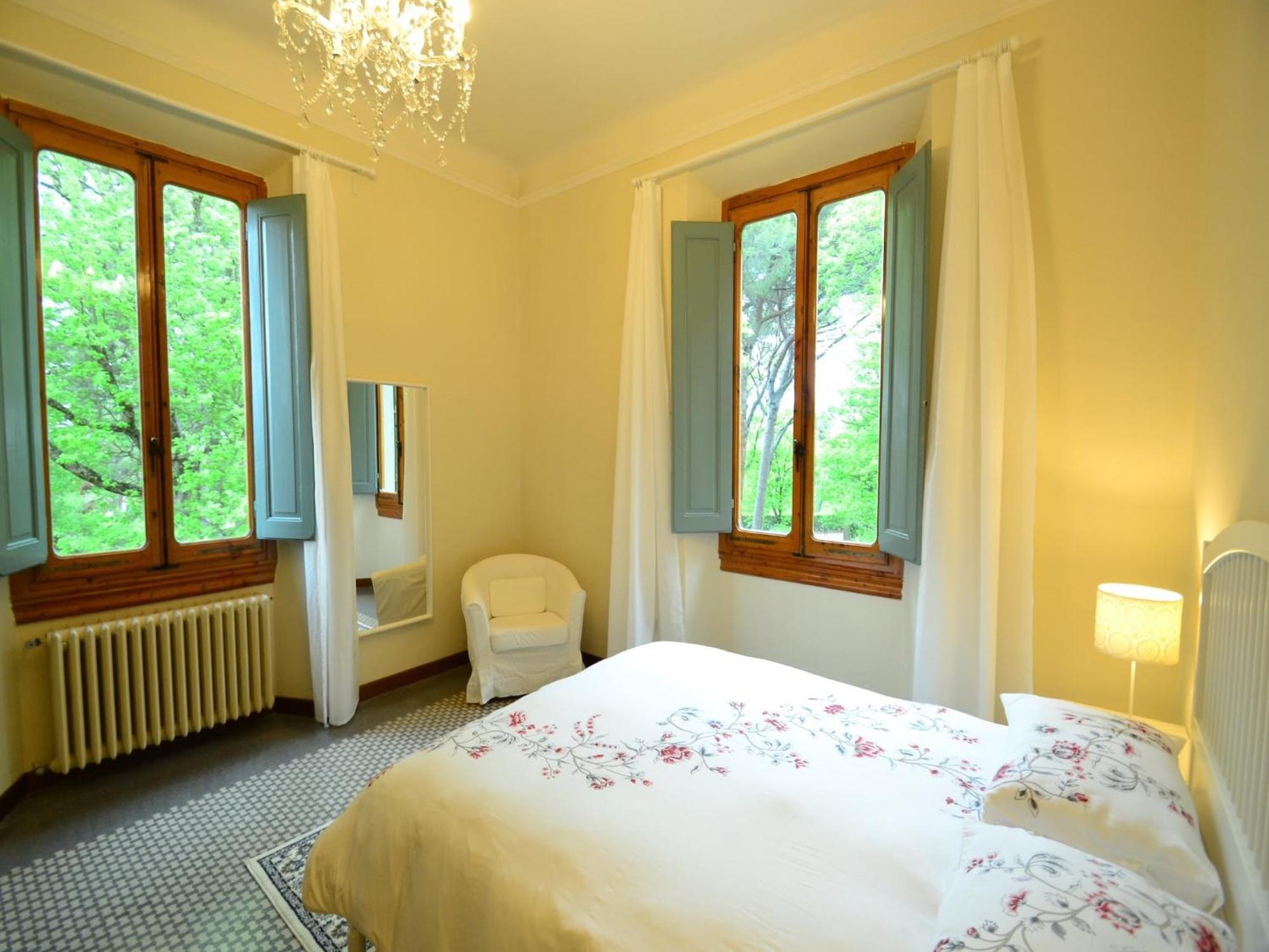 Lovely Holiday Home In Montefiridolfi With Hill View Екстер'єр фото