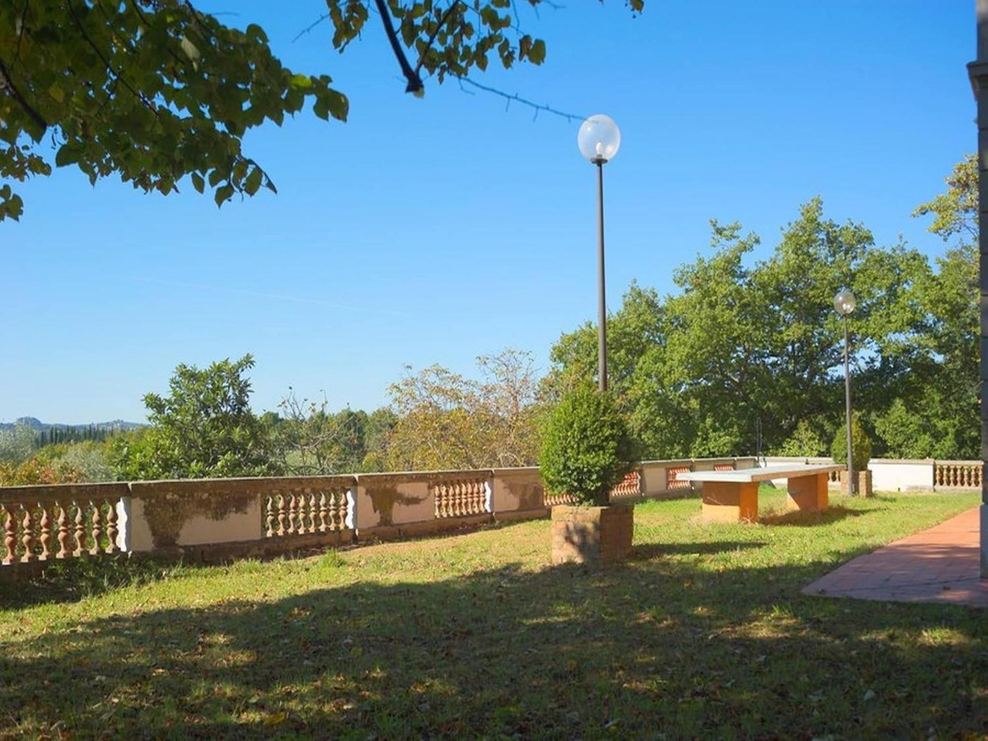 Lovely Holiday Home In Montefiridolfi With Hill View Екстер'єр фото