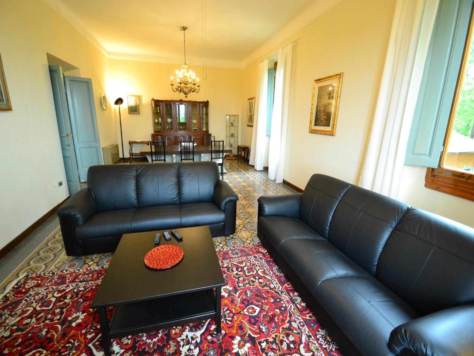 Lovely Holiday Home In Montefiridolfi With Hill View Екстер'єр фото