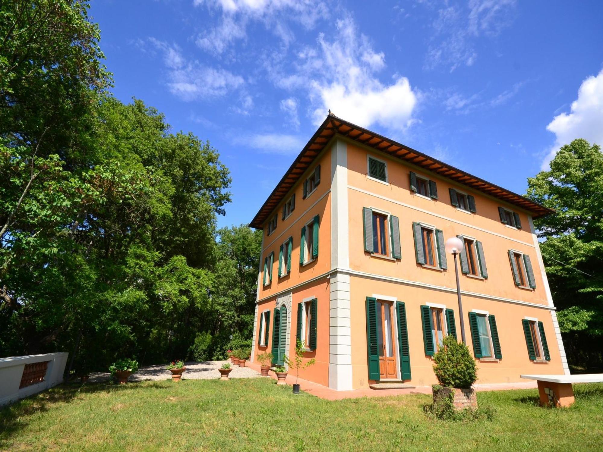 Lovely Holiday Home In Montefiridolfi With Hill View Екстер'єр фото